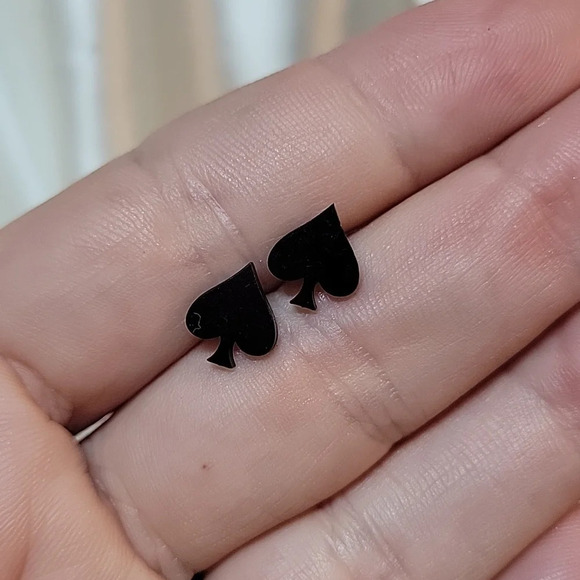 Spade Poker Stud Earrings, choice of color - Picture 5 of 6